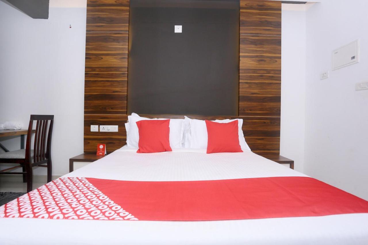Ambalath Maple Leaves Home Guruvayur Exterior photo
